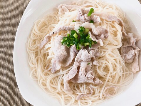 さっぱりヘルシー豚肉そうめん